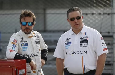 Zak Brown compartió su salida con Fernando Alonso en Aragón: "Es hora de un poco de diversión en la pista con Fernando"