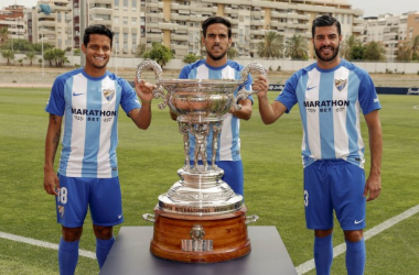 Los capitanes blanquiazules han presentado el Trofeo Costa del Sol