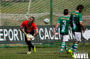 Pontevedra CF - CP Cacereño: distanciarse único objetivo