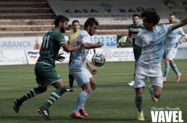 Fotos e imágenes del SD Compostela 1-1 Coruxo FC de la jornada 34, Segunda División B Grupo I