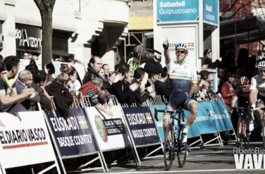 Giro de Italia 2015: Orica GreenEdge, coto de caza privado