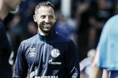 El DT revelación no se mueve del Schalke 04