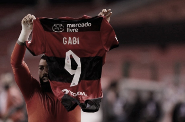 Gabigol marca dois contra LDU e iguala marca de Zico na Libertadores