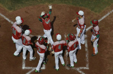 2015 Little League World Series: Mexico Defeats Australia 14-3 In Elimination Game