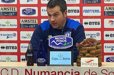 Diego Martínez en la rueda de prensa. Foto: CD Numancia
