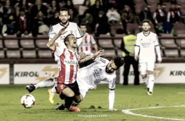 Previa Sporting B - UD Logroñés: vencer y dar un salto hacia la cabeza