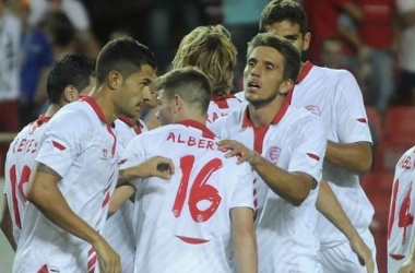 El Sevilla golea a un débil Podgorica y se mete en el play off