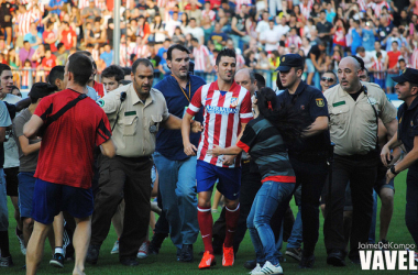 Locura en el Calderón por David Villa