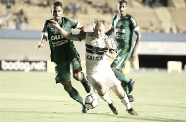 Lutando para avançar na Copa do Brasil, Coritiba e Goiás fazem partida de volta no Couto Pereira