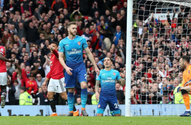 Premier League - Fellaini abbatte l'Arsenal di testa, ad Old Trafford vince il Manchester United (2-1)
