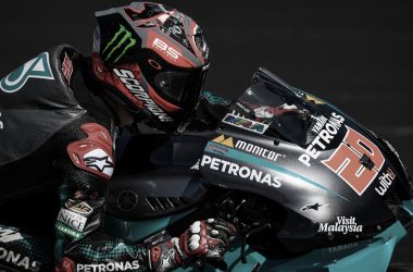 El Petronas Yamaha SRT domina los primeros libres