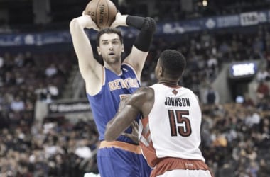 Los Knicks caen en Toronto tras dos prórrogas