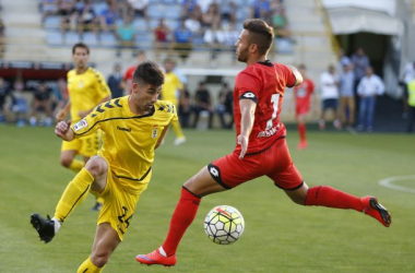 Un sólido Oviedo vence al Deportivo de la Coruña