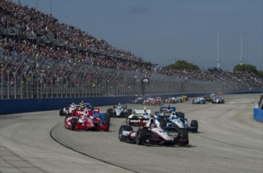 IndyCar: Practice, Qualifying, Race All In One Day At Milwaukee