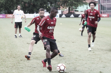 Sob comando de Maurício Barbieri, Flamengo encerra preparação para amistoso com Atlético-GO