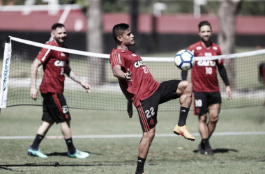 Guerrero 100%, Everton fora da estreia e maior torcida: resumo do dia no Flamengo