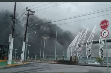 Incêndio atinge área interna da Arena Castelão, em Fortaleza