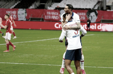 PSG vence Brest fora de casa, mas fecha Ligue 1 como vice-campeão