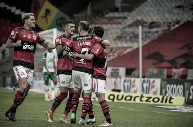 Flamengo vira sobre a Chapecoense e volta a vencer no Brasileirão