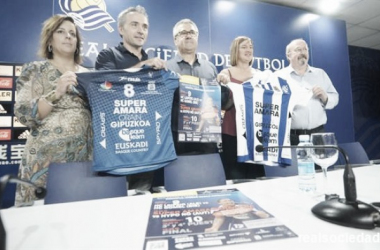 El Balonmano Bera Bera vestirá la camiseta de la Real Sociedad en su estreno en Champions