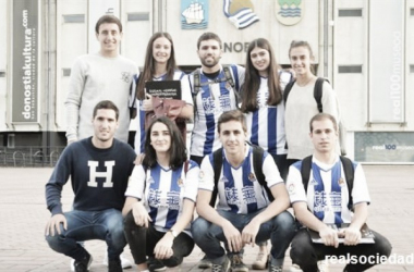 La Real Sociedad con los estudiantes