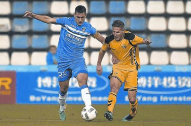 Lleida Esportiu - UE Llagostera: duelo de opuestos