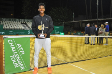ATP Challenger Tour - Auger-Aliassime stupisce ancora, Zhangjiagang a Jung, Tsitsipas trionfa a Genova
