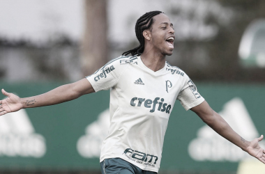 De maneira irreverente, Atlético-MG anuncia Keno, ex-Palmeiras