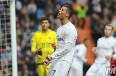 Cristiano manda fuera su primer penalti con el Real Madrid