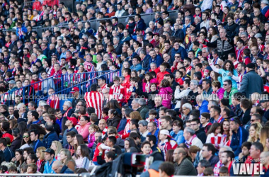 El Atlético sanciona a diez socios por revender entradas para la final