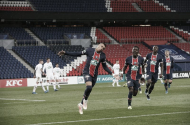 Mbappé marca duas vezes, PSG vence Lille com facilidade e avança às quartas da Copa da França