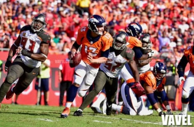 Images and photos of Denver Broncos 27-7 Tampa Bay Buccaneers in NFL 2016 Week 4