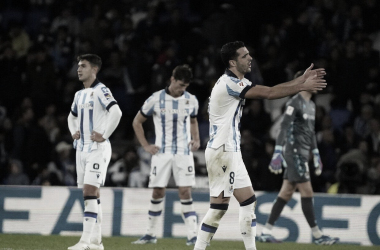 Reacción de los jugadores de la Real tras el gol de Araujo | Imagen vía:&nbsp;noticiasdegipuzkoa.eus