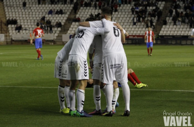 El Albacete impone su ley