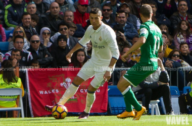 Cristiano Ronaldo vestirá de blanco hasta 2021