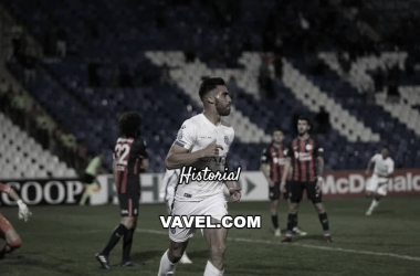 SALVADOR. Ávalos, el goleador del último partido que se llevó acabó en Mendoza. Foto: Vavel Argentina