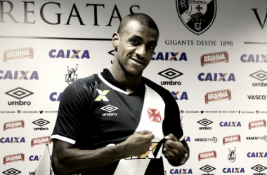 Muriqui é apresentado oficialmente e se mostra feliz no Vasco: "Meu desejo era estar aqui"