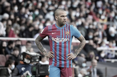 El Barça apelará la sanción de dos partidos por la tarjeta roja de Dani Alves