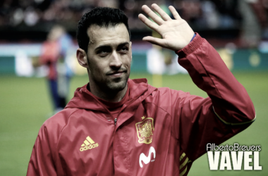 Busquets: &quot;Nosotros tratamos de aislarnos del ambiente que nos rodea&quot;