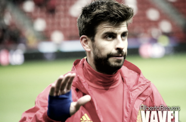 Piqué y Jordi Alba juegan con La Roja