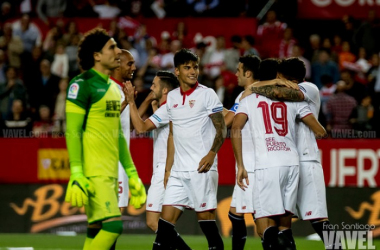 Lenta agonía del Granada en el Pizjuán