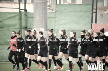 El femenino se ejercita antes de recibir al Zaragoza