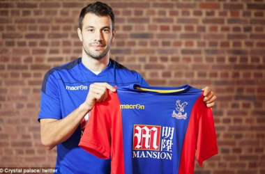 Crystal Palace complete Luka Milivojevic signing