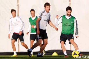 Primer entrenamiento del Madrid sin los internacionales