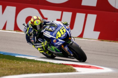 MotoGP: Rossi Holds Off Marquez For Assen Victory
