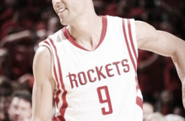Con Harden como líder, los Rockets de Prigioni se quedaron con el primero