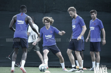 Entreno del Barça con la mente puesta en el regreso de La Liga