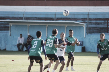 Após perder primeira na Série B, líder Fortaleza recebe pressionado Brasil de Pelotas