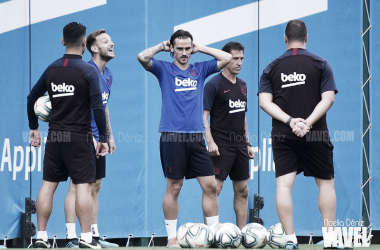 El FC Barcelona completa el primer entrenamiento de 2020