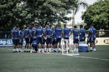 Invicto, Cruzeiro visita Patrocinense em busca da liderança